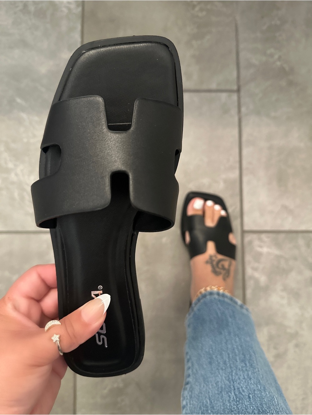🖤 NWT Black Cutout Flat Slide Sandals | Minimalist Everyday Slip-On Slides